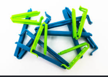 Why More Industries Are Quietly Switching to Plastic Hinges (And No One’s Making a Big Deal About It)